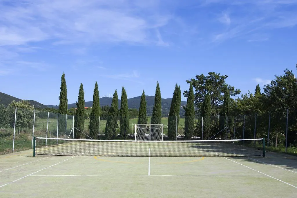 Il Canneto Di Pomaia 0*,  Italy