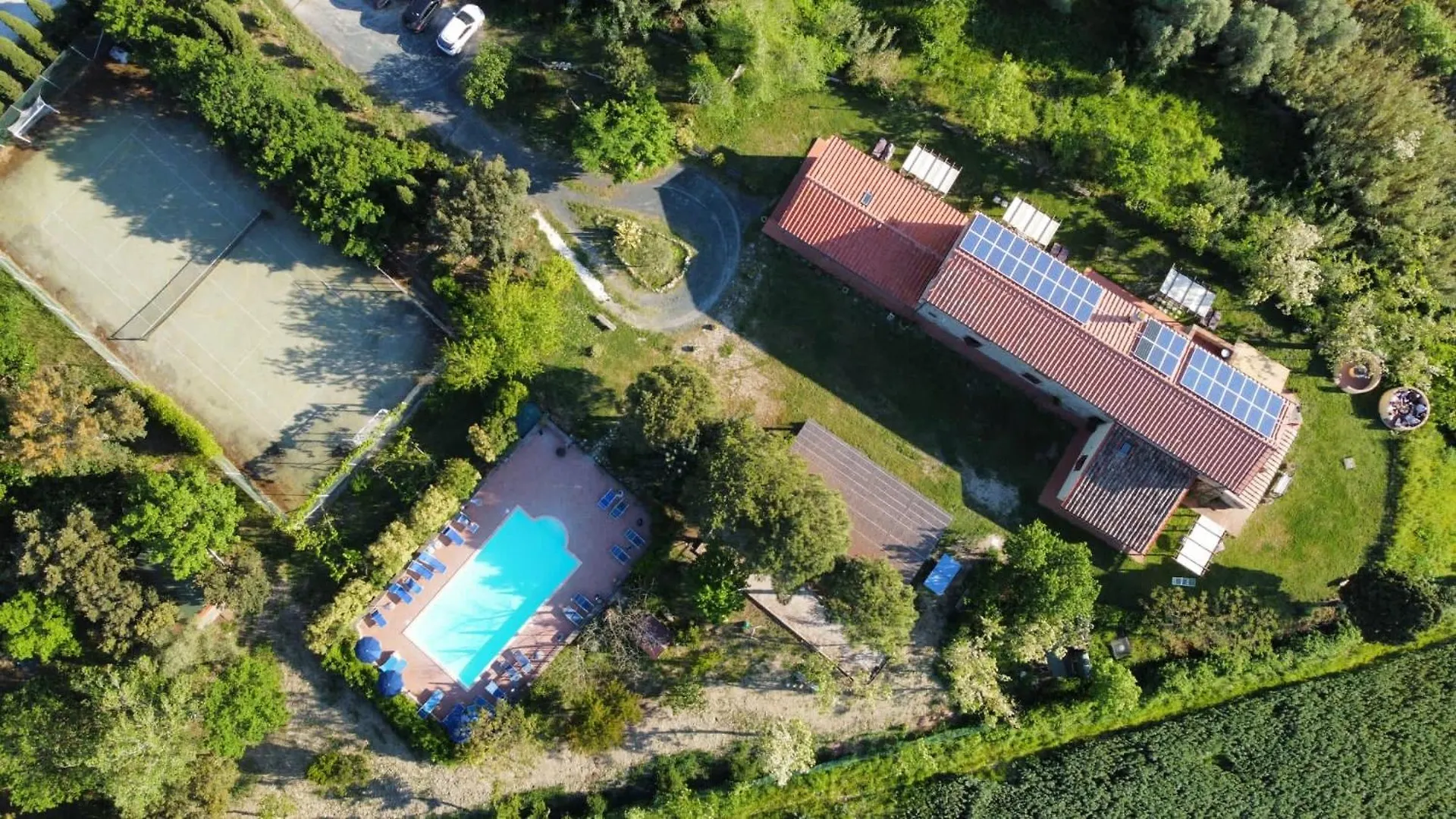 Il Canneto Di Pomaia Farm stay
