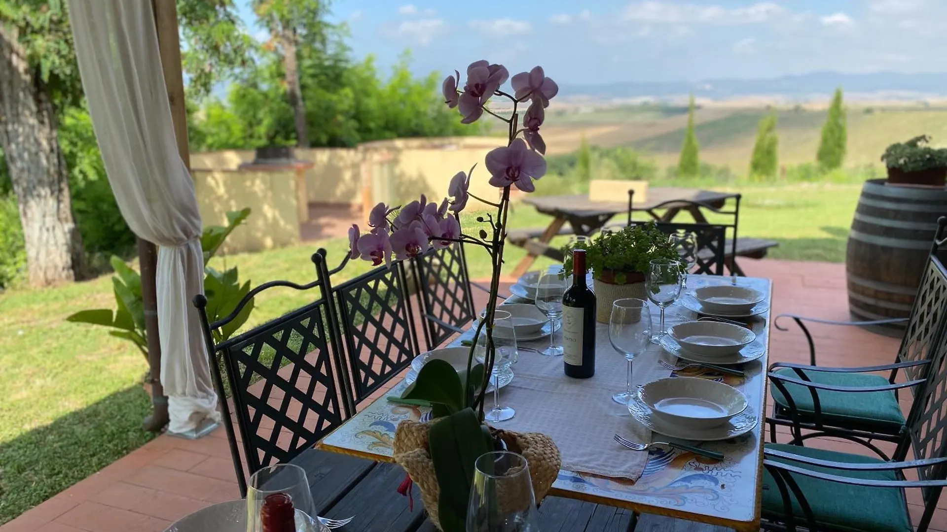 Il Canneto Di Pomaia 0*,  Italy